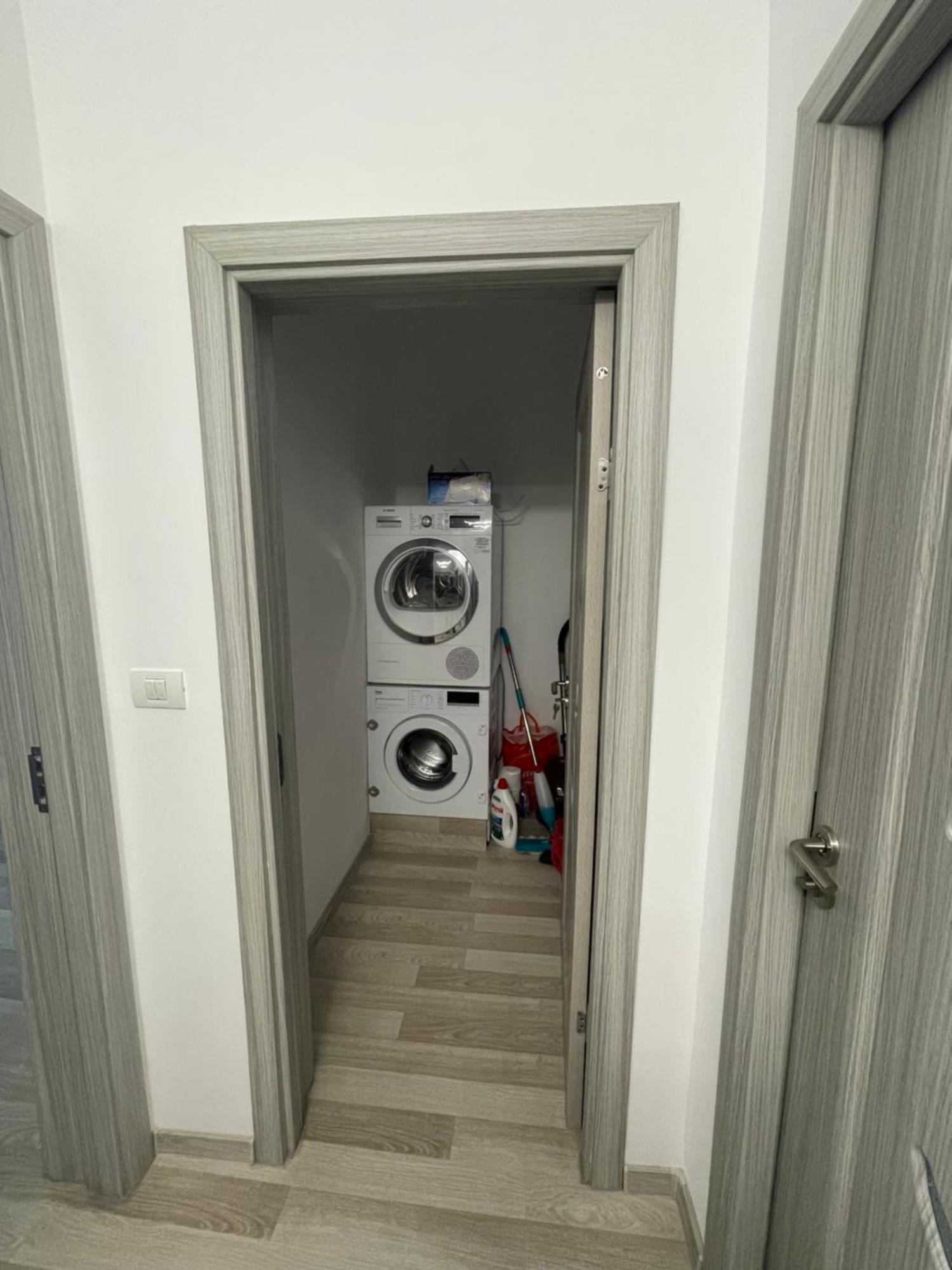 Aeroport Accommodation Бакэу Экстерьер фото